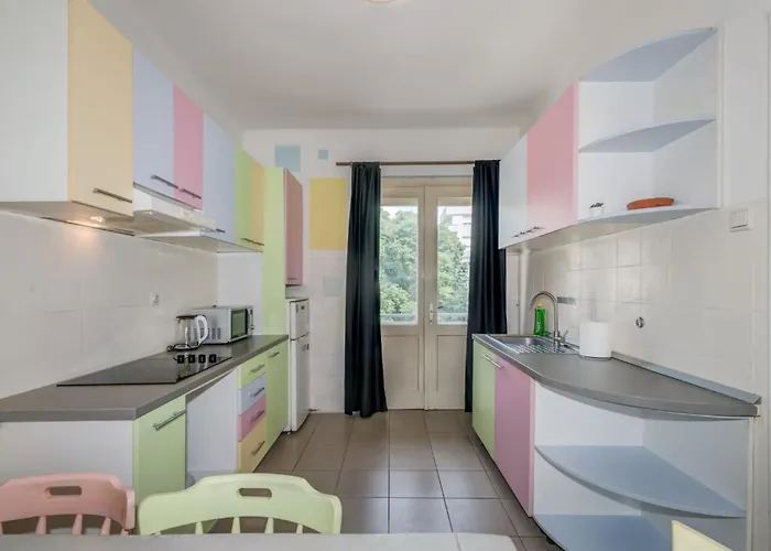 Oggy Balcony Apartamento *